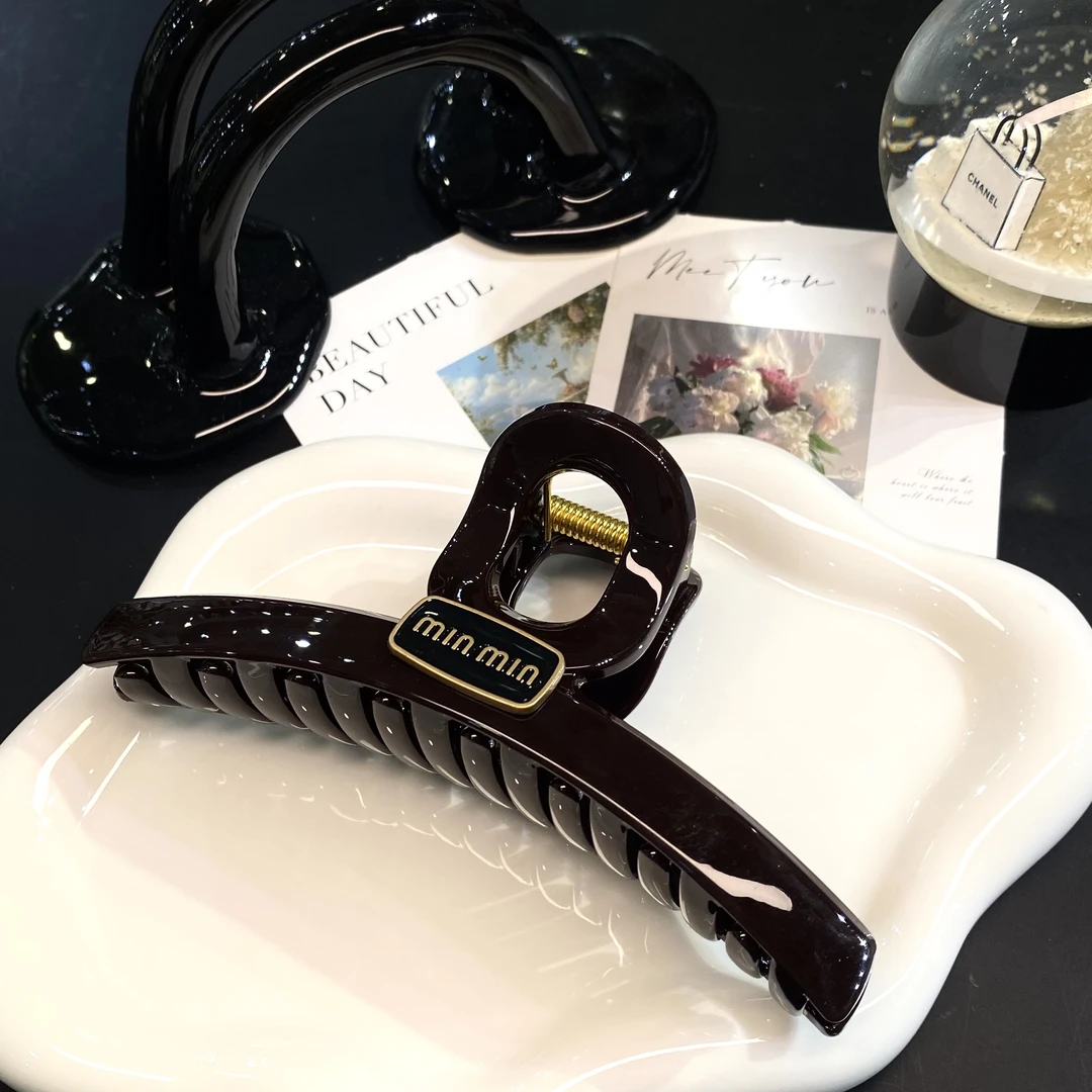 巧克力色mn衣架抓夹13公分1066