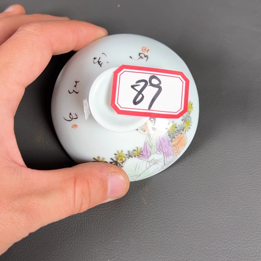 摆件摆件，瓷器，工艺品