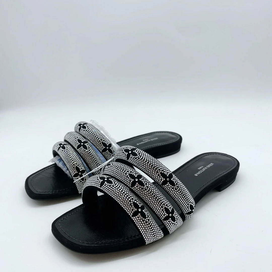 99新 LouisVuitton/路易威登 36码女士黑色四叶草闪钻拖鞋my143