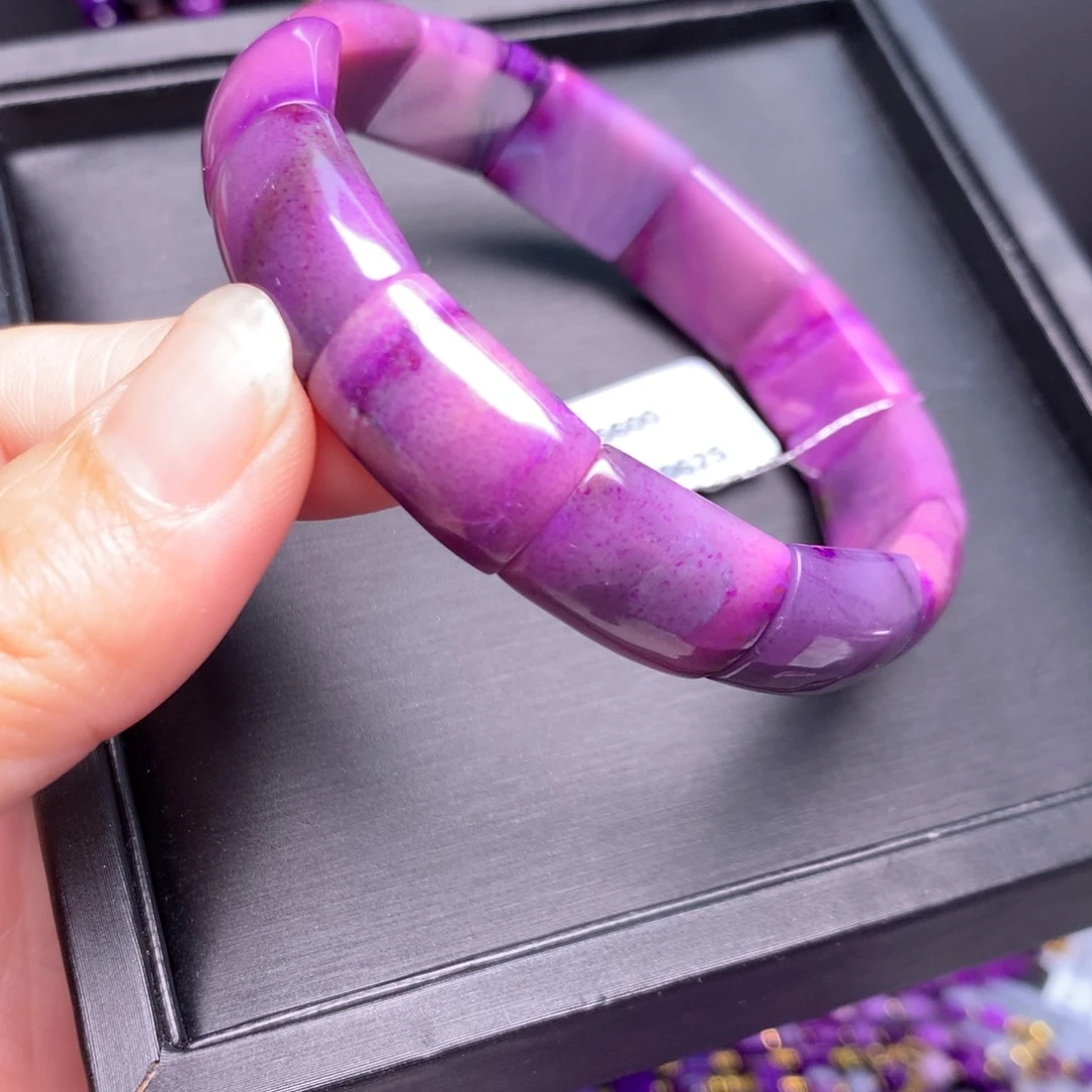 未镶嵌苏纪石（舒俱来）手牌