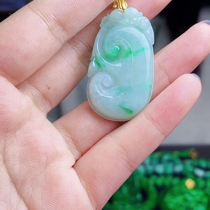 翡翠银S925镶嵌颈饰多样性