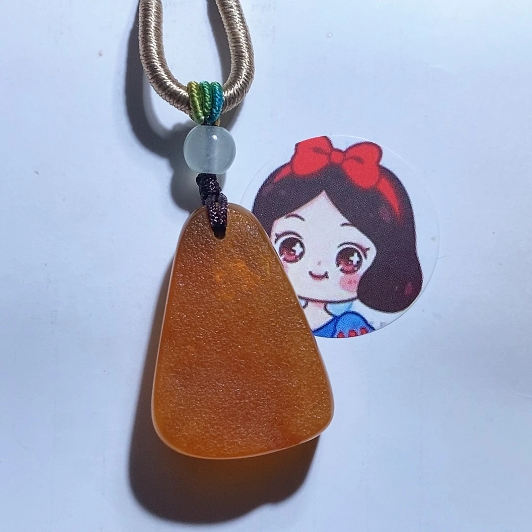 未镶嵌琥珀珠宝奇石
