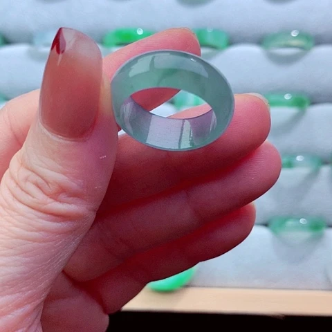 翡翠戒指未镶嵌天然翡翠