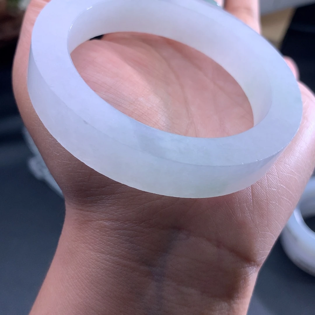 定制翡翠55-58未镶嵌翡翠