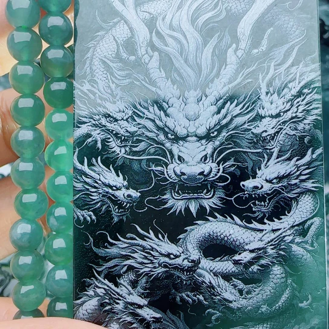 颈饰未镶嵌翡翠多样性发货天然的A货翡翠