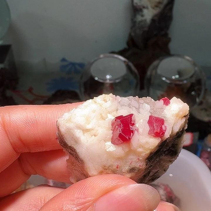 夜***魅天然辰砂天然朱砂原矿石