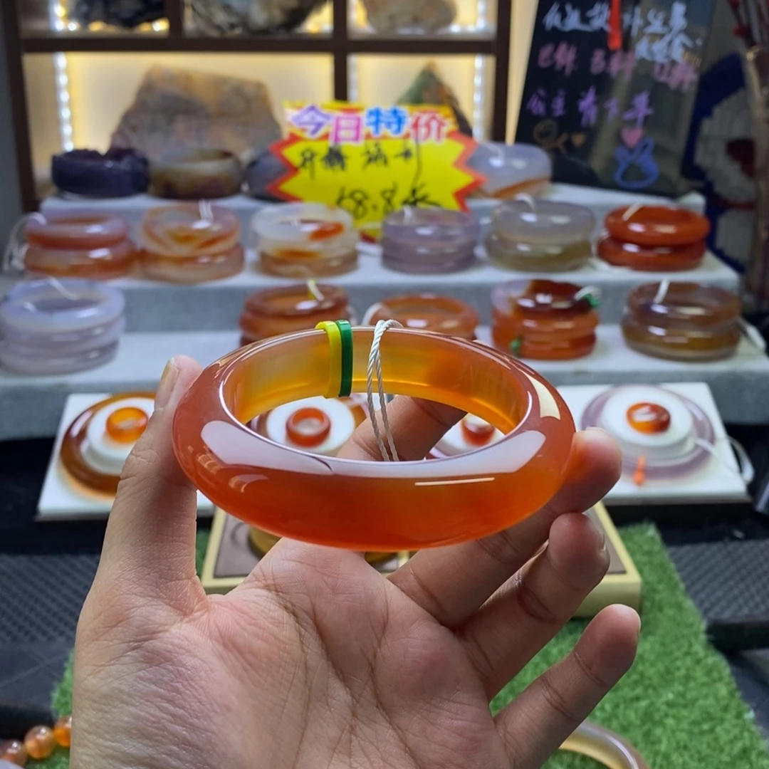 手镯玛瑙/玉髓未镶嵌
