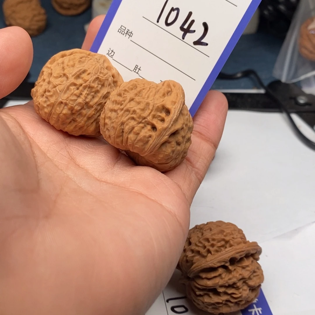 文玩核桃把件1042