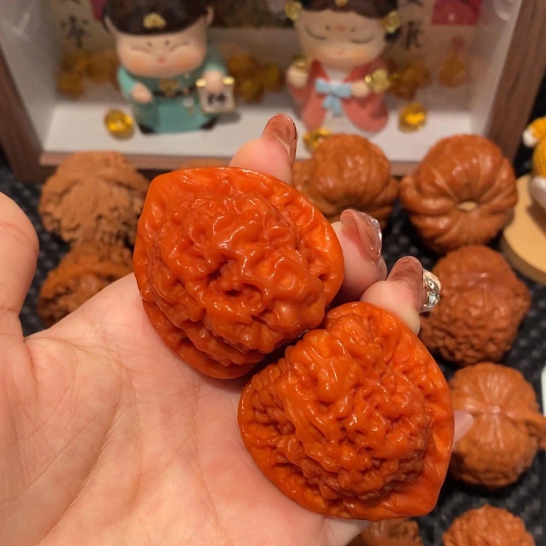 吊坠桃核40.8玉化官帽，0962