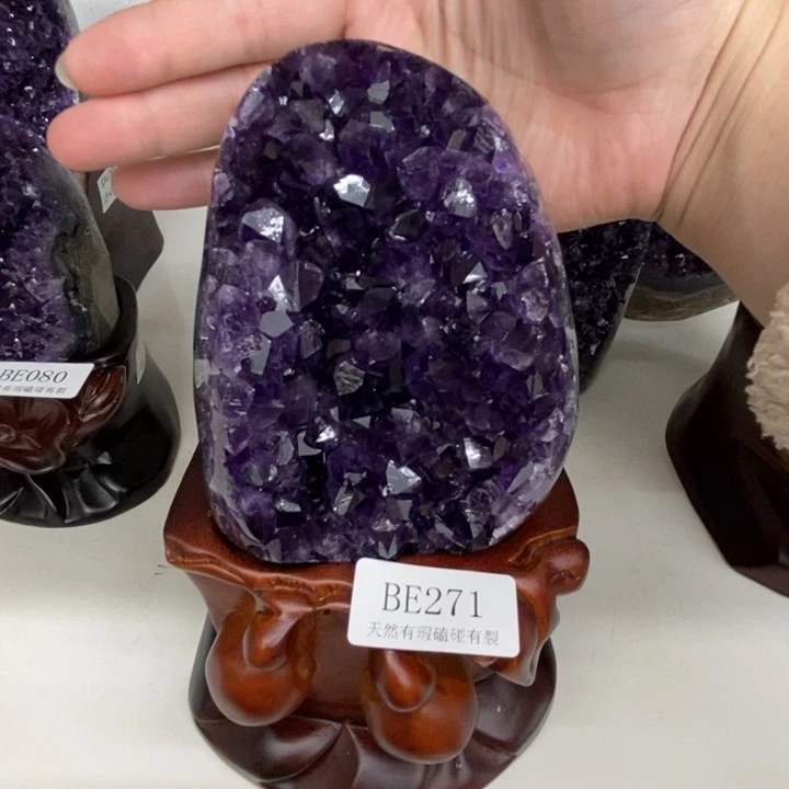 紫晶大型摆件（非配饰）未镶嵌