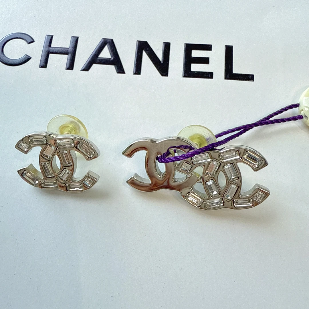 95新 Chanel/香奈儿 Chanel vintage香奈儿中古银色双c耳钉