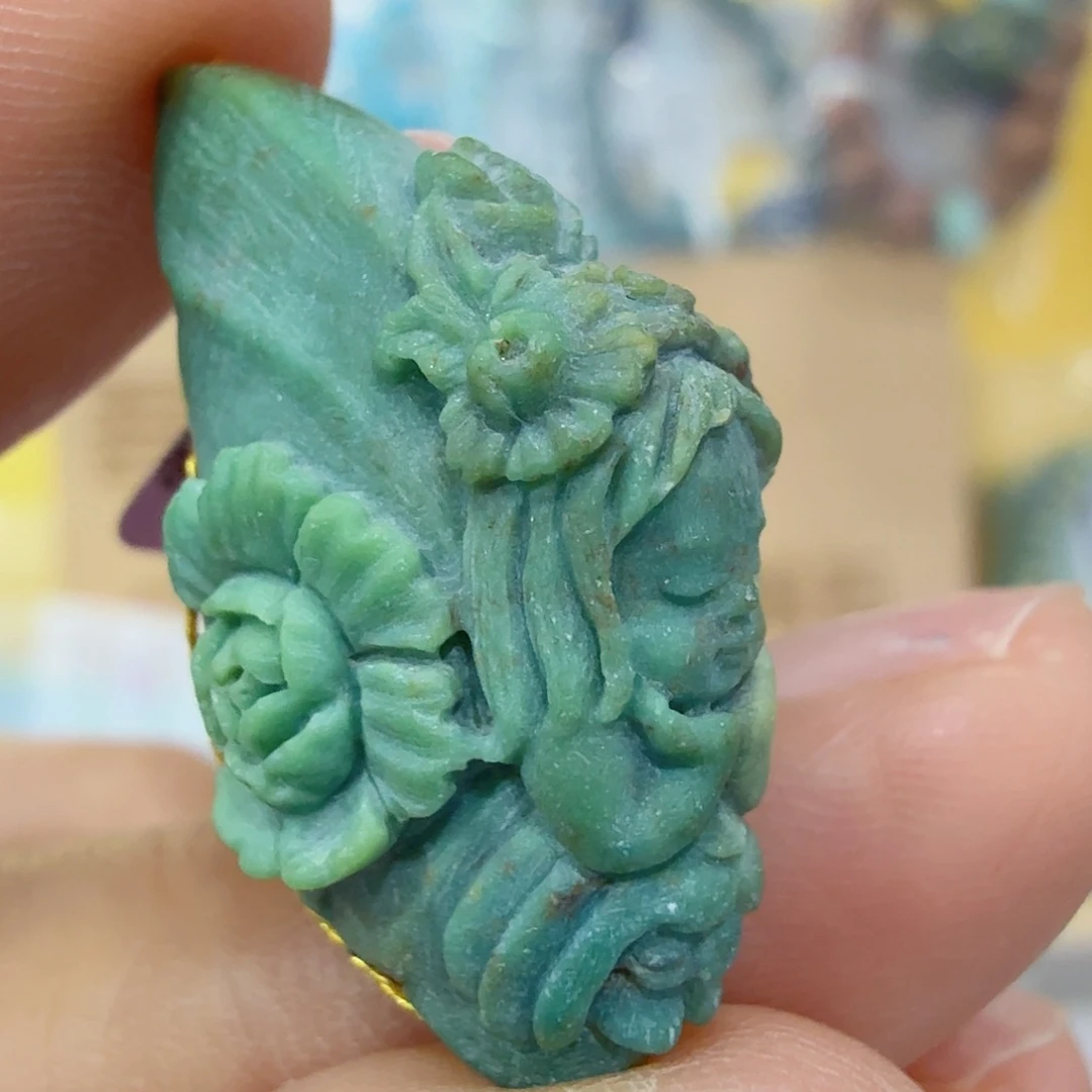 绿松石未镶嵌珠宝奇石