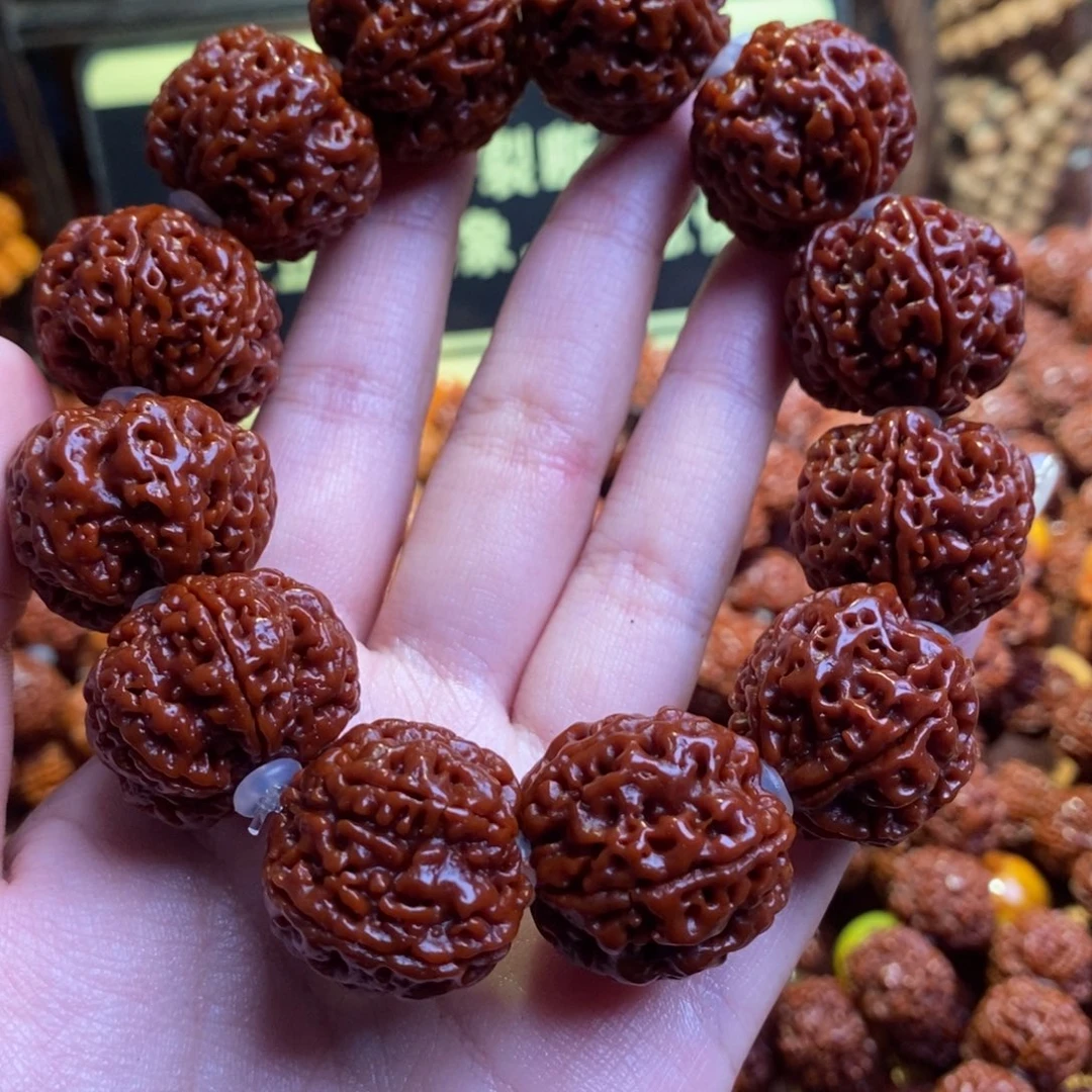 金刚菩提吊坠2425肉玉华