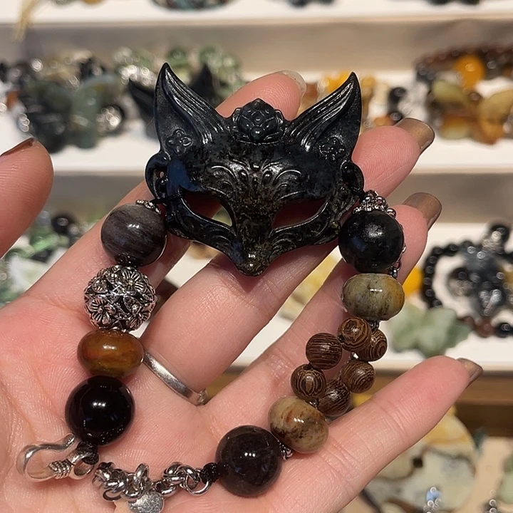 蛇纹石玉合金颈饰