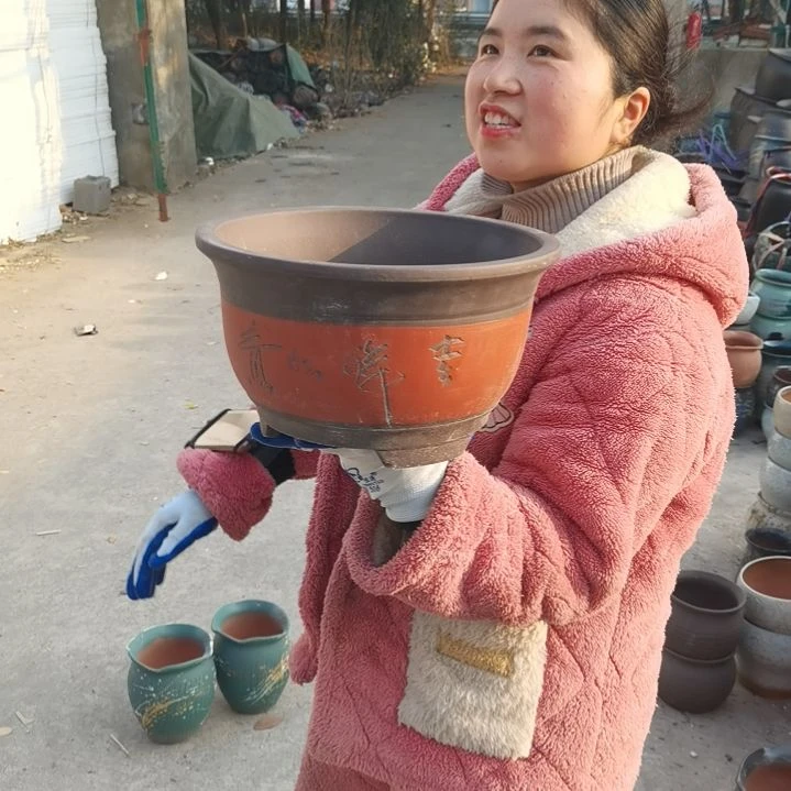 红陶口27高16瑕疵