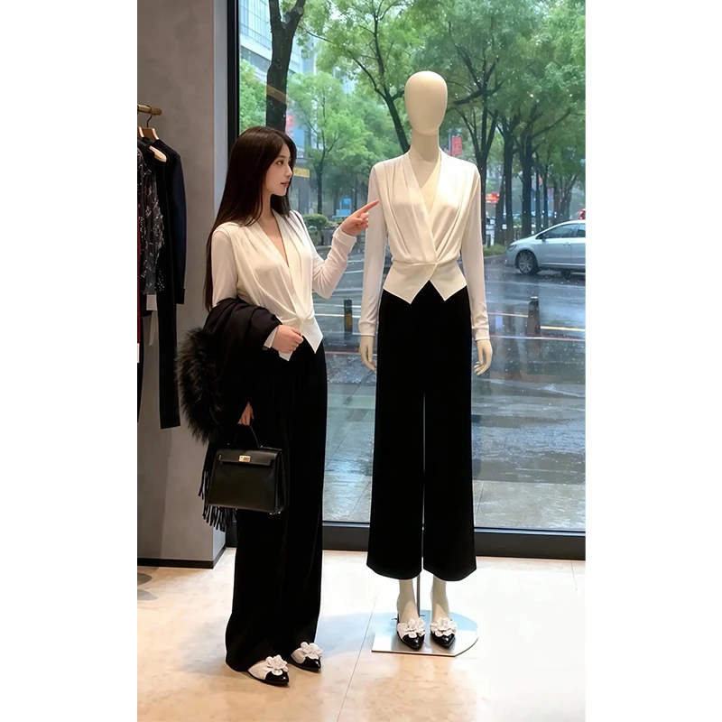 优雅温柔v领抽褶设计针织上衣女秋季新款气质软糯针织衫配休闲裤