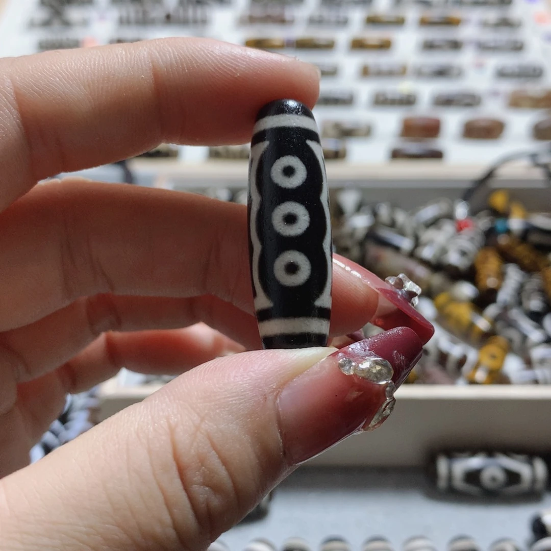 未镶嵌颈饰玛瑙/玉髓