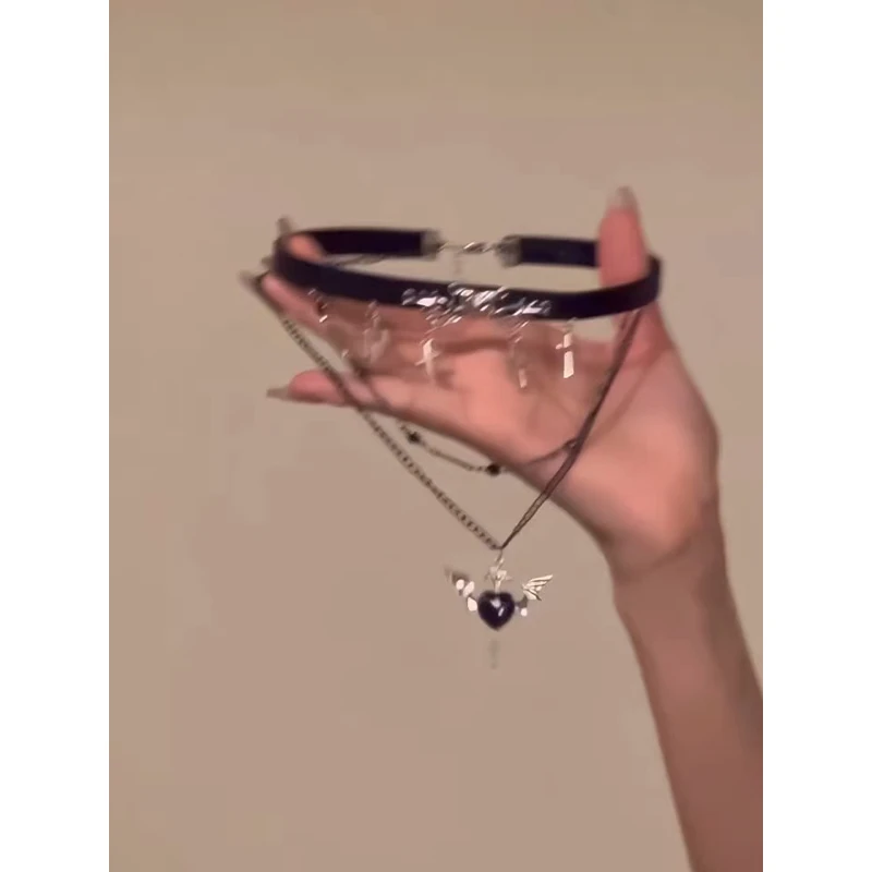 铜合金皮质项链 万圣节皮质爱心choker多层十字架项圈女小众颈链