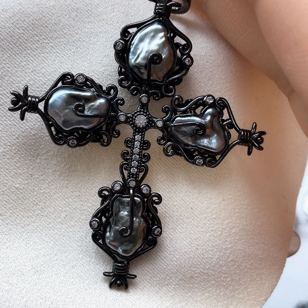 银S925镶嵌海水珍珠颈饰