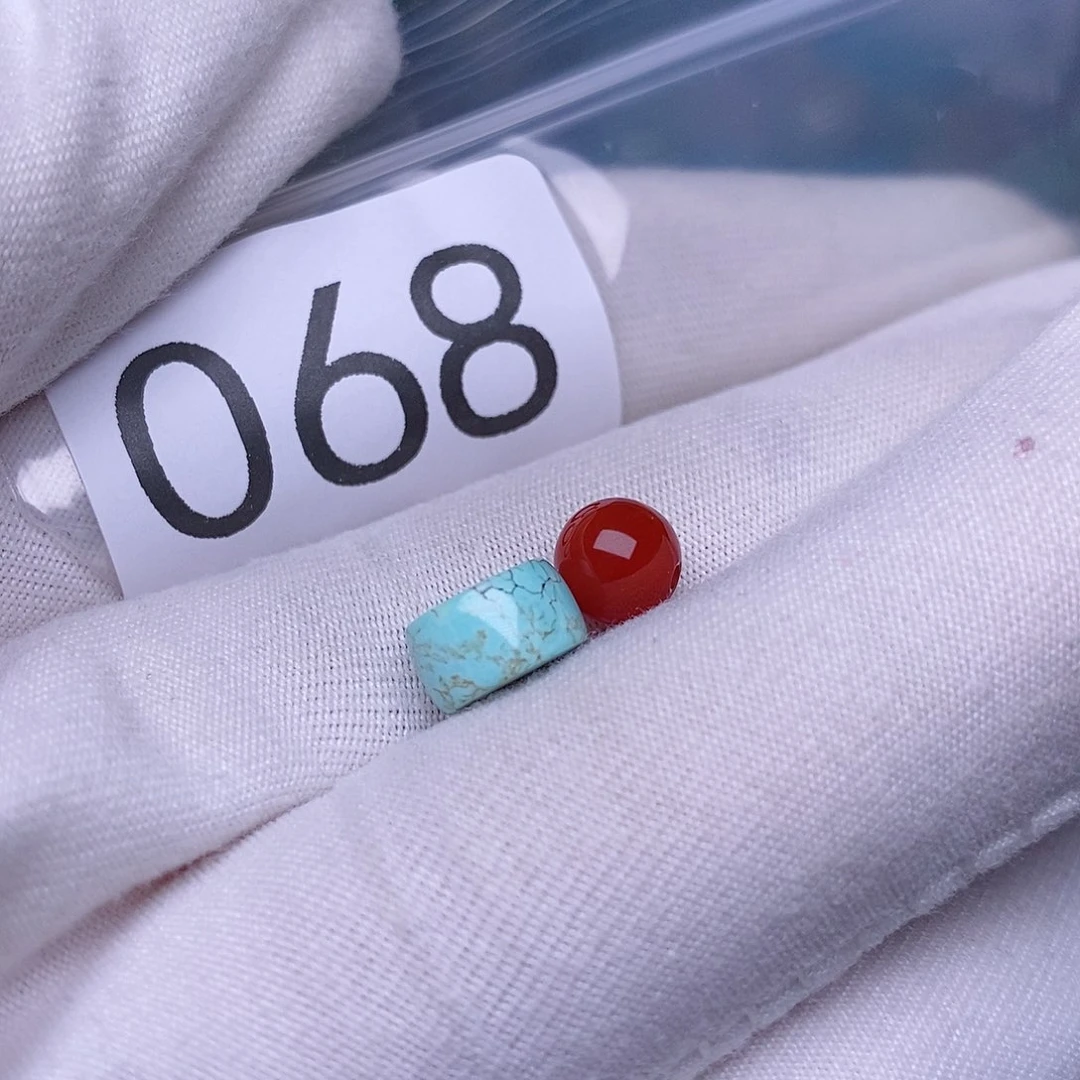 南红玛瑙未镶嵌珠宝奇石
