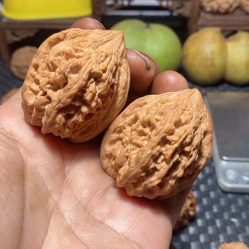 【闪购商品】吊坠文玩核桃39.5尺，大沽石