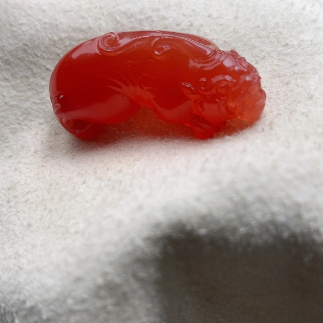 南红玛瑙未镶嵌保山天然原矿南红貔貅雕刻件
