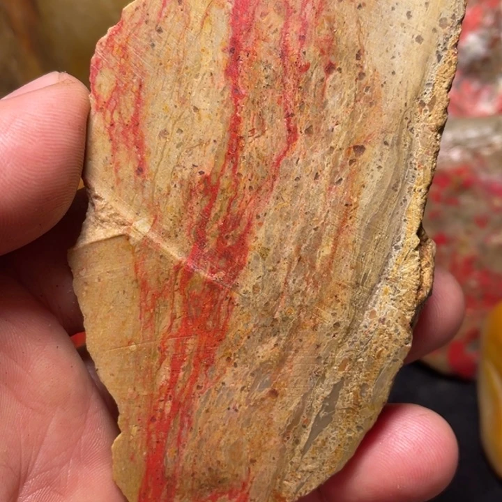 田黄石87克软地鸡血