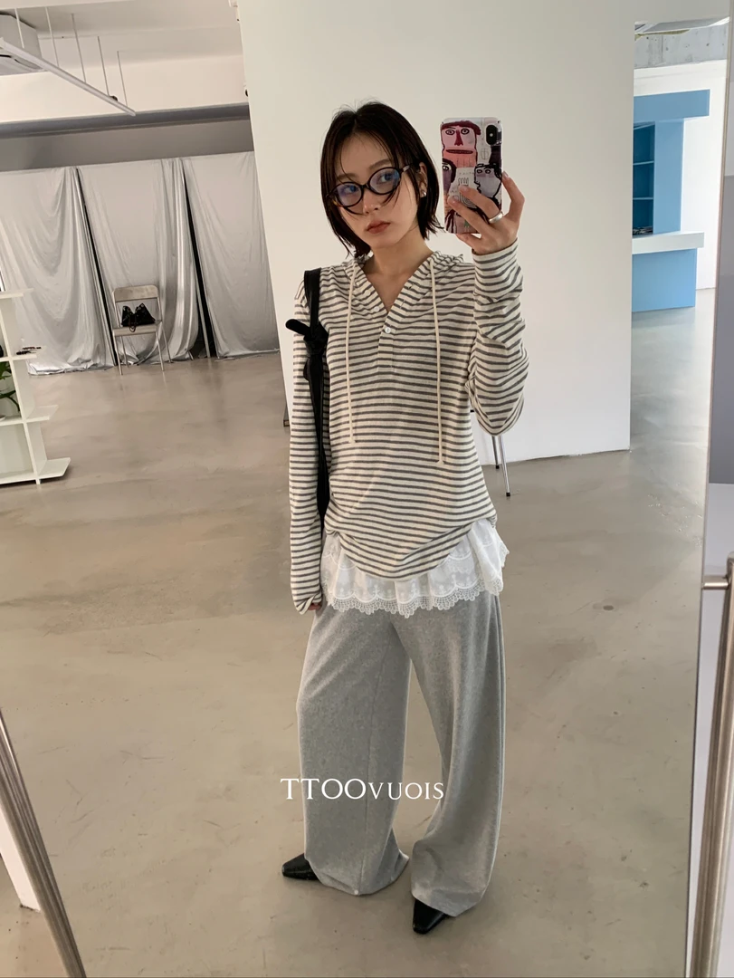 福秒-三件套！韩系条纹上衣➕蕾丝屁帘休闲裤套装（TOO8852068#）TOO