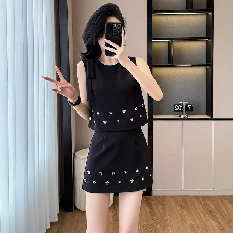 夏季超火夏装一整套手缝花朵小香风套装小个子无袖上衣短裙两件套