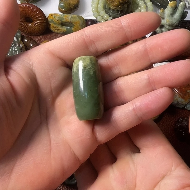 岫岩河磨玉（透闪石质玉）未镶嵌挂件