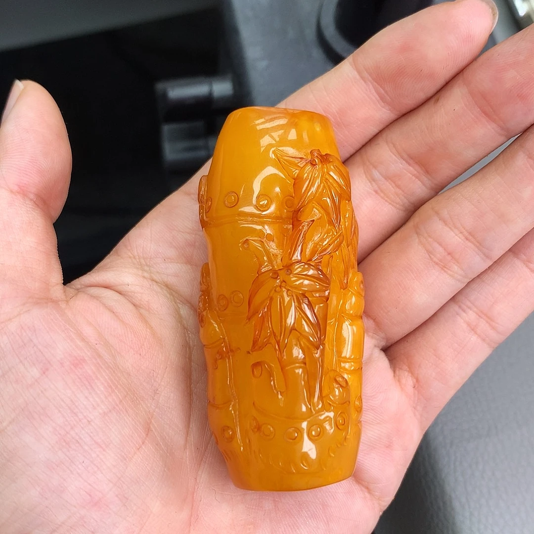 琥珀未镶嵌珠宝奇石