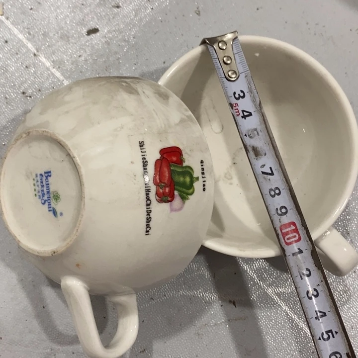 瓷片白玫牌早餐杯茶杯一对