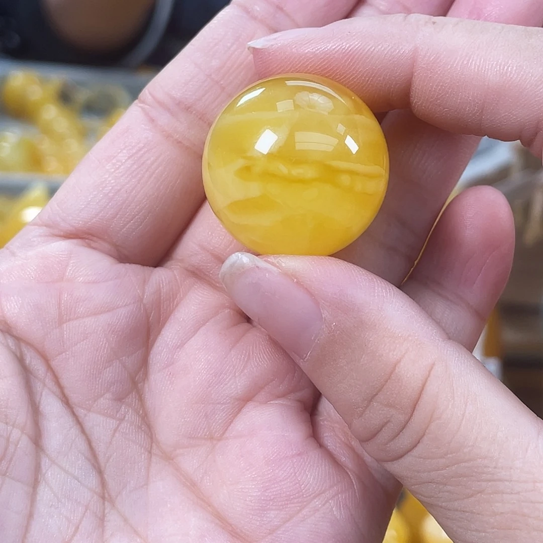 琥珀未镶嵌裸石h75