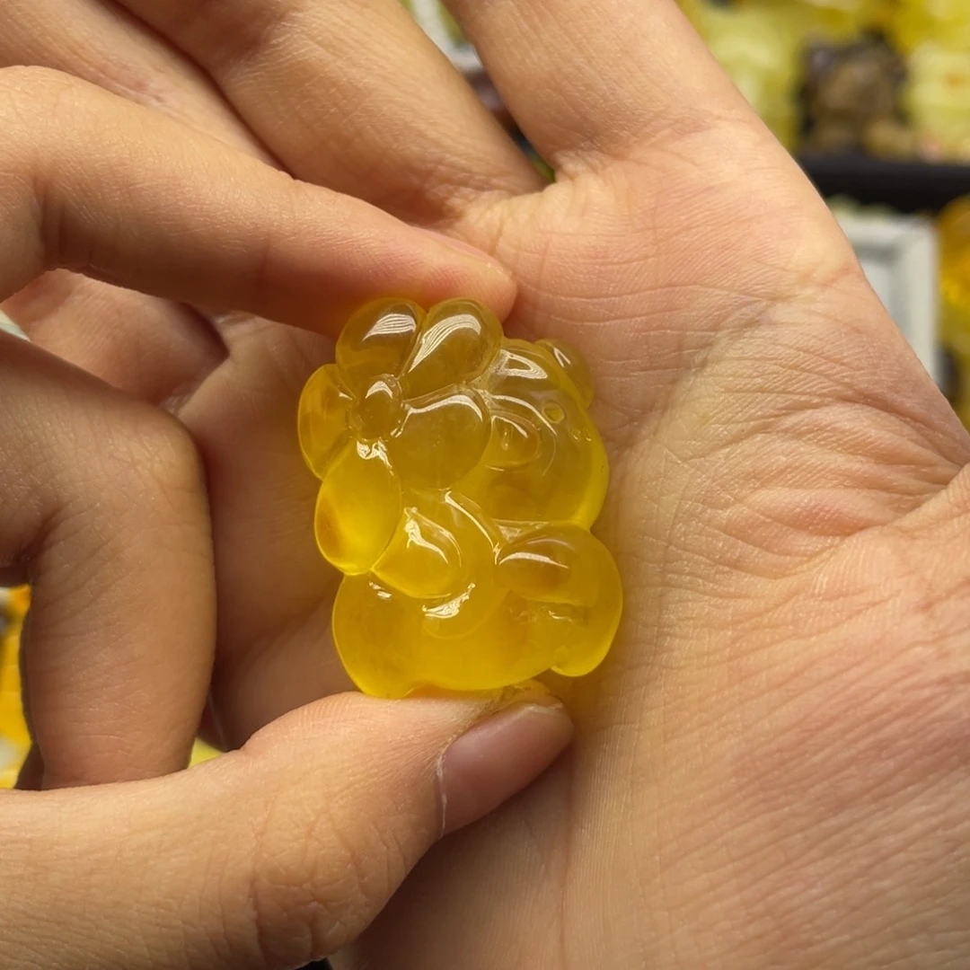 琥珀未镶嵌裸石天然琥珀蜜蜡