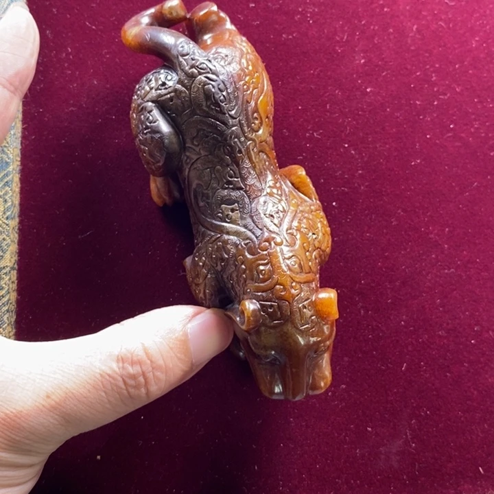 自***0颈饰未镶嵌和田玉