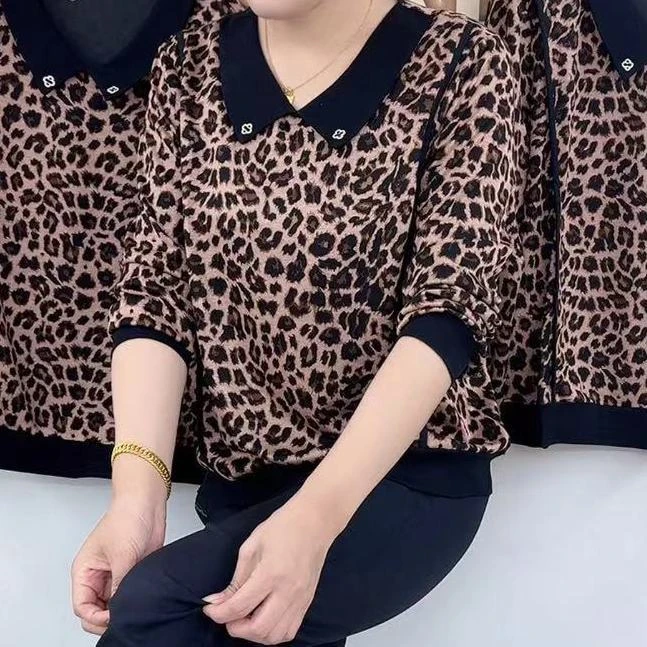 2025秋季新款宽松时尚复古豹纹长袖T恤休闲中老年女装显瘦打底衫