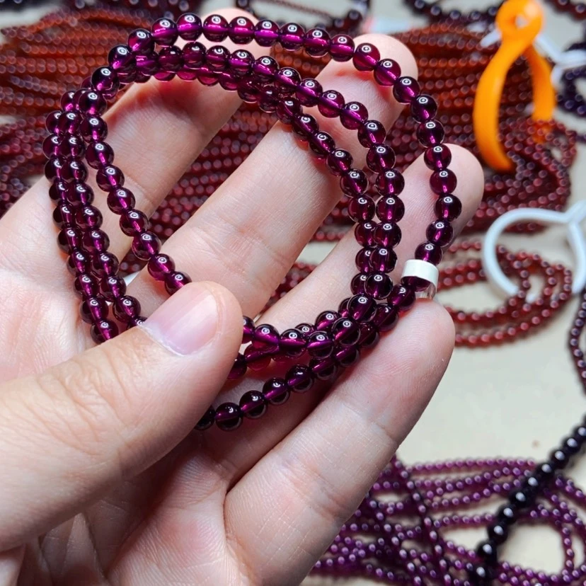 【闪购商品】未镶嵌手链石榴石（紫牙乌）4.8毫米