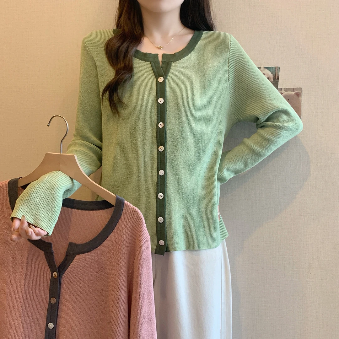 长清2025春季大码胖mm法式慵懒风针织开衫正肩撞色拼接上衣69400