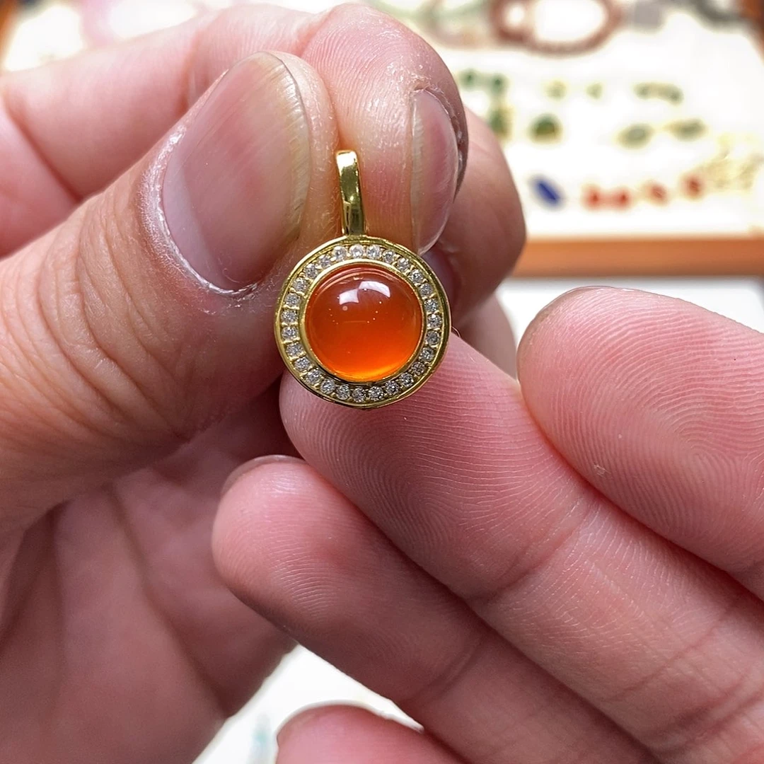 南红玛瑙吊坠(不含链)银S925镶嵌雯*