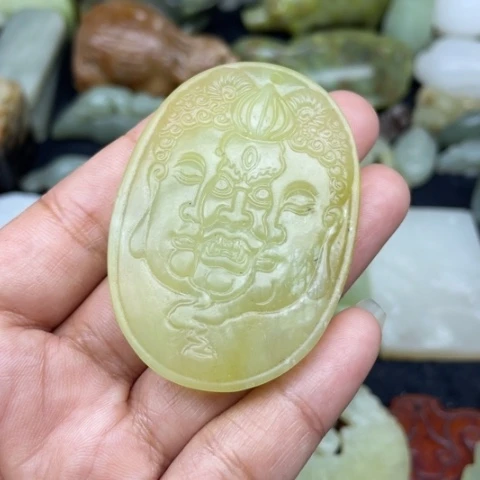 蛇纹石玉未镶嵌颈饰102