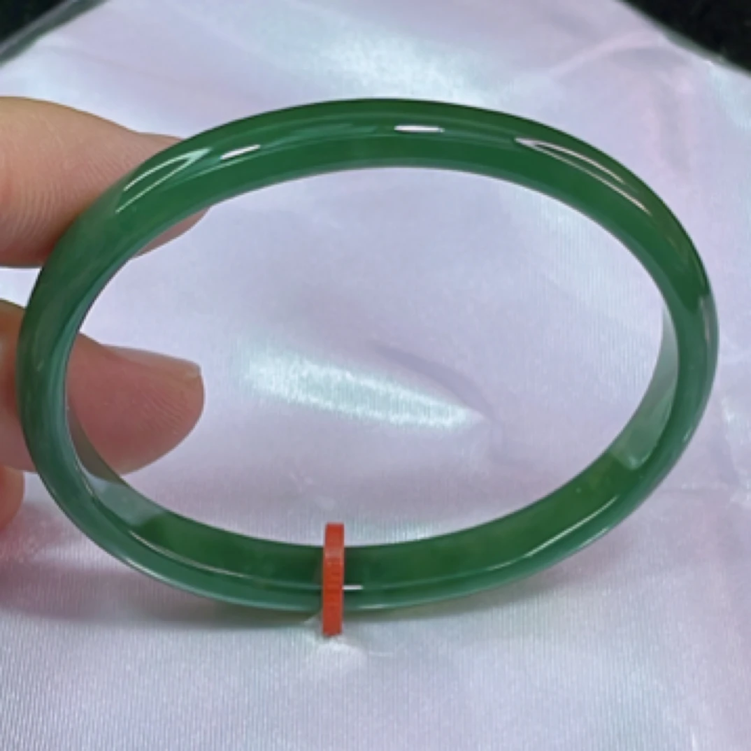 缅甸天然A货翡翠手镯冰透辣阳绿贵妃镯53.7圈口女款绿色时尚满绿