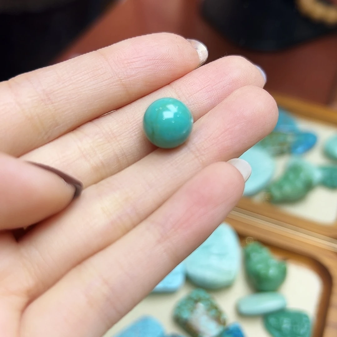 ·***阳绿松石未镶嵌配件绿松石