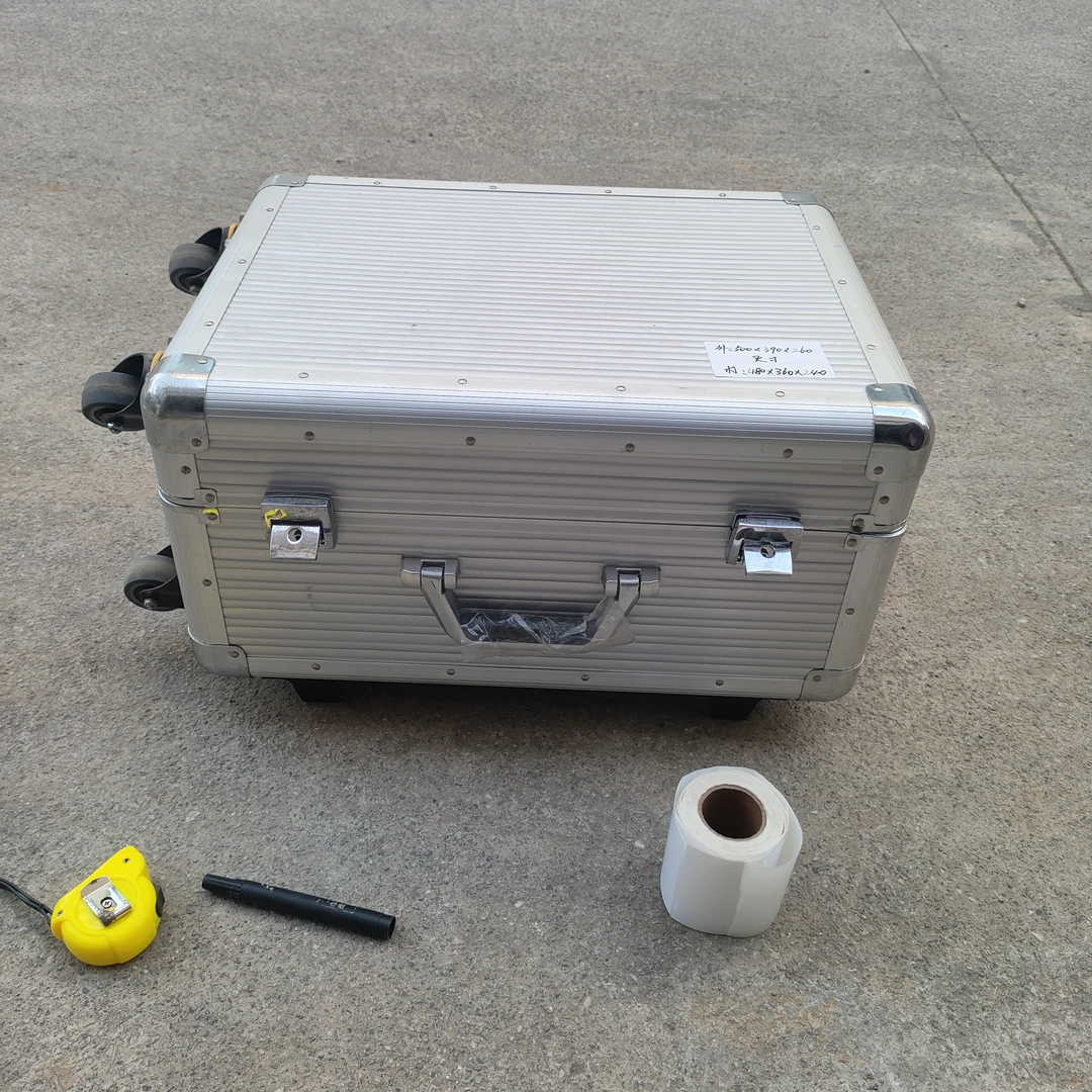 库存瑕疵拉杆箱内尺寸480*360*240（看好再拍，不退不换）