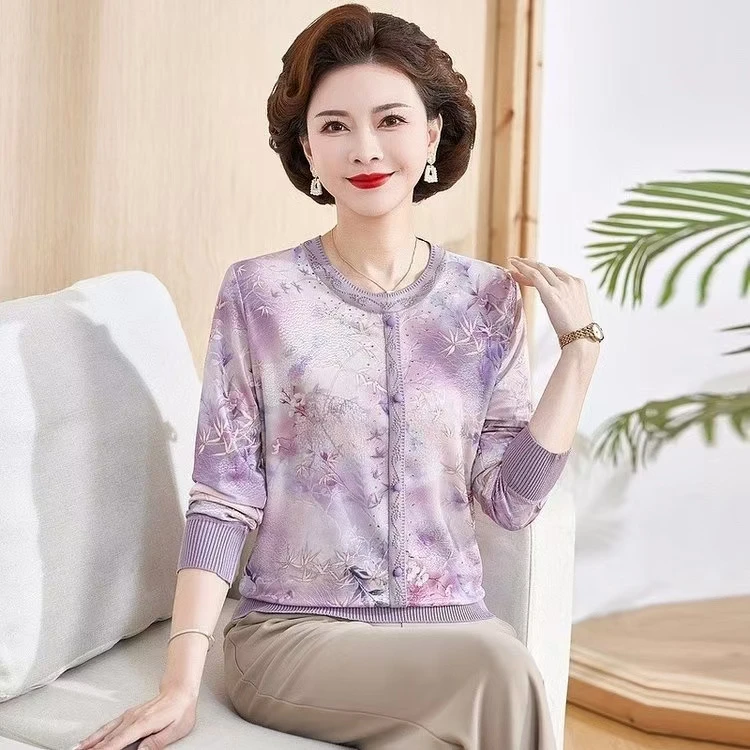 中老年女装妈妈装洋气减龄春季新款打底衫奶奶装长袖上衣