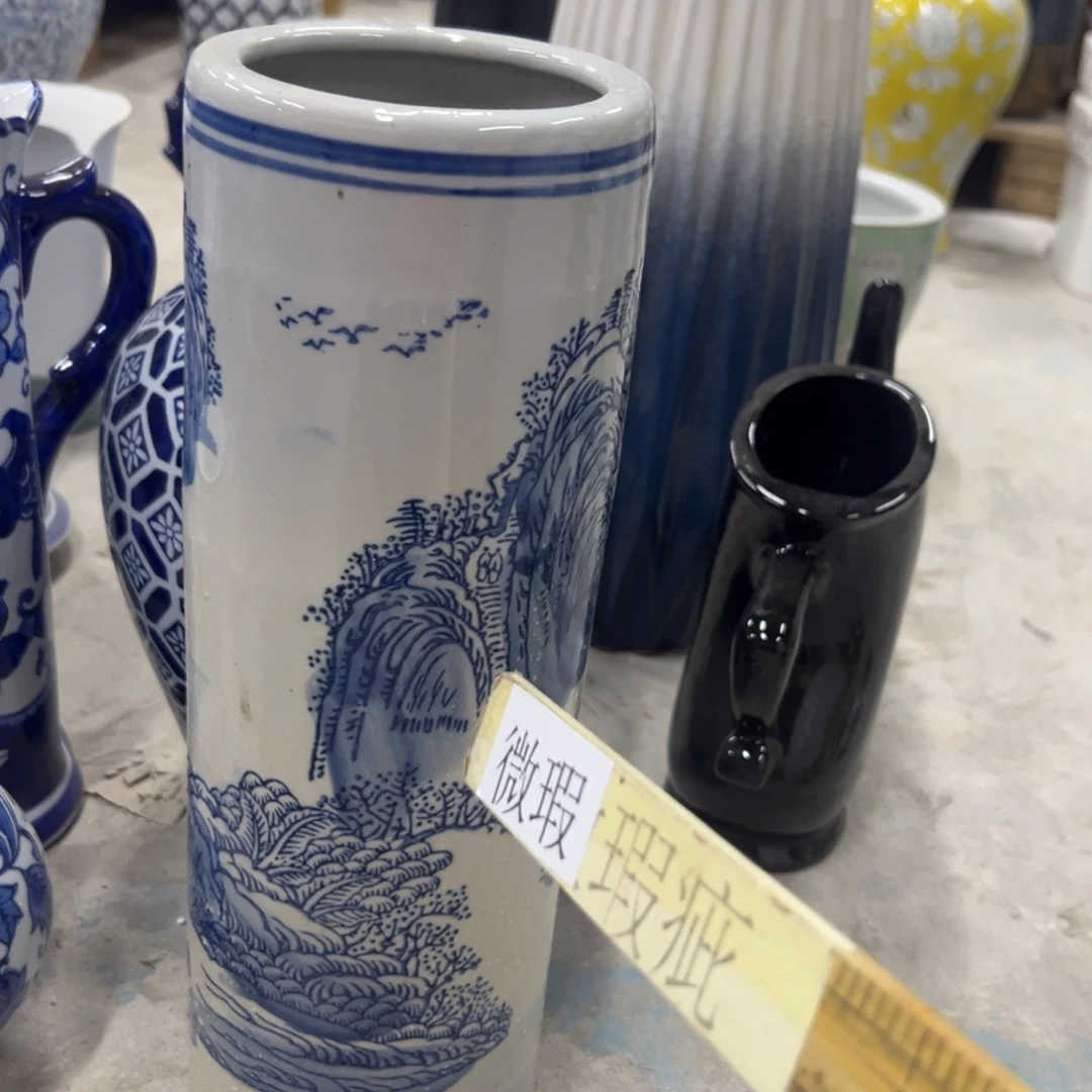 微瑕青花瓷器值得厚爱