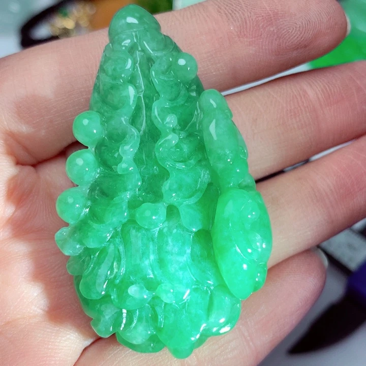 翡翠吊坠(不含链)未镶嵌