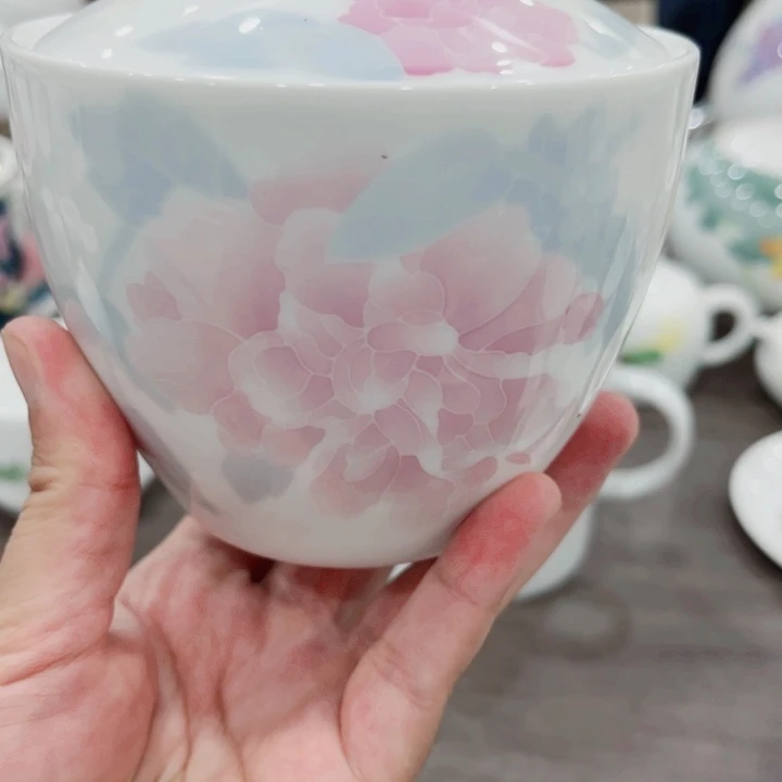 釉下五彩瓷的制作工艺