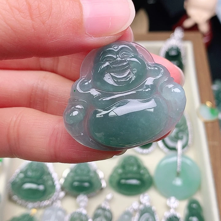 颈饰未镶嵌翡翠丹*姐吊坠