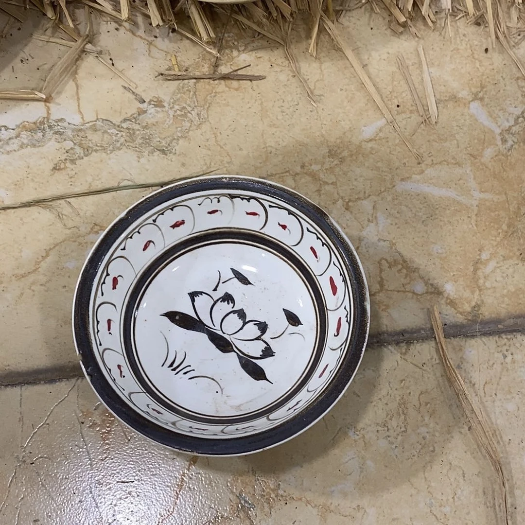 喧***尘瓷器246357357748976@