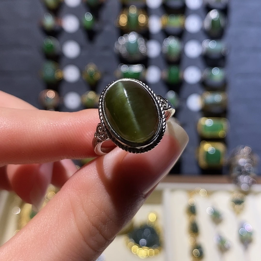 和田玉未镶嵌戒指